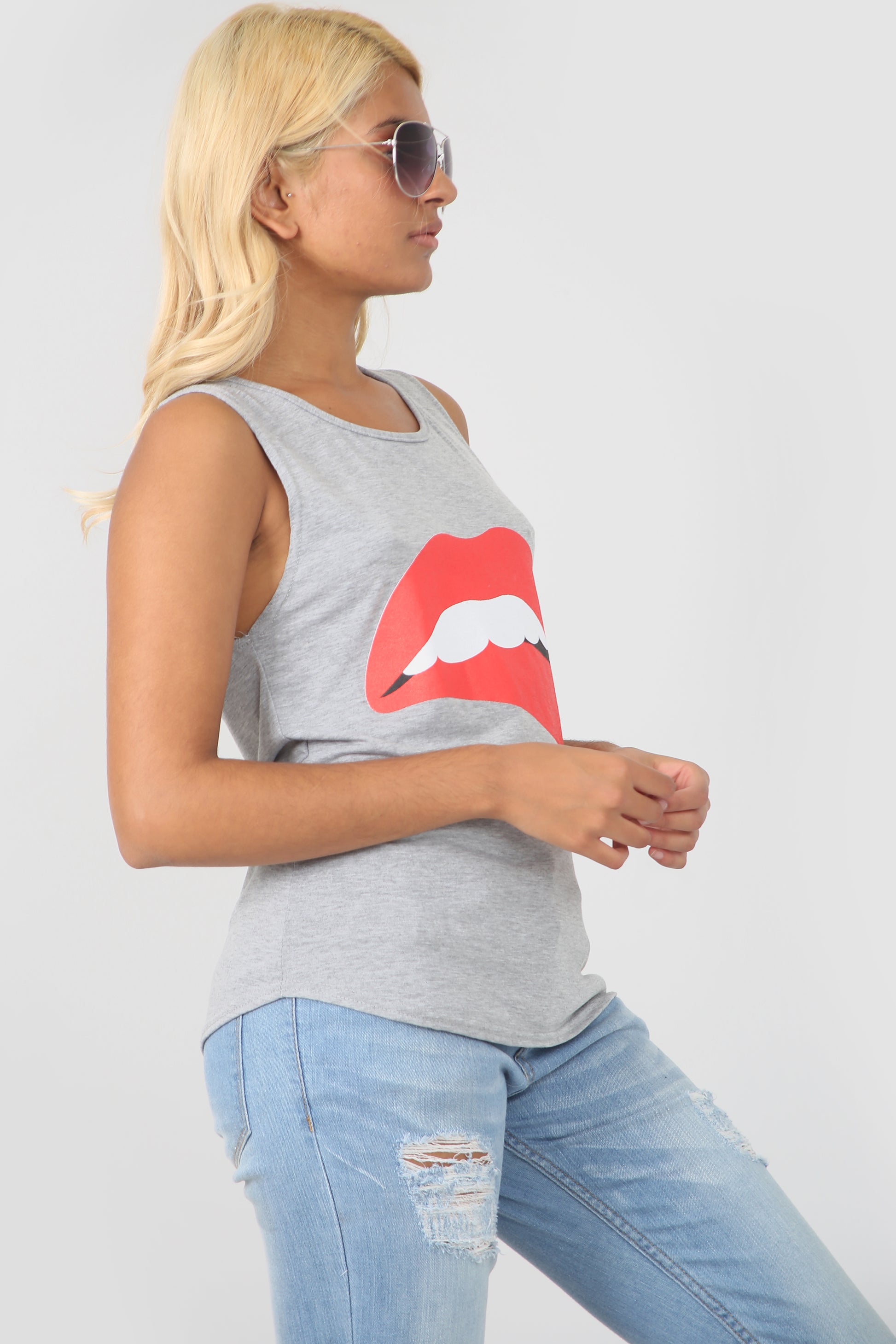 Lips Graphic Print Curved Hem Vest Top - bejealous-com