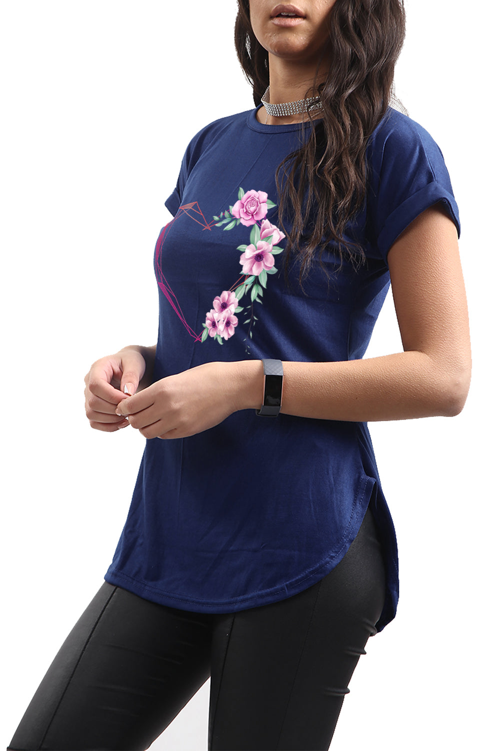 Selena Floral Heart Curved Hem Basic Top