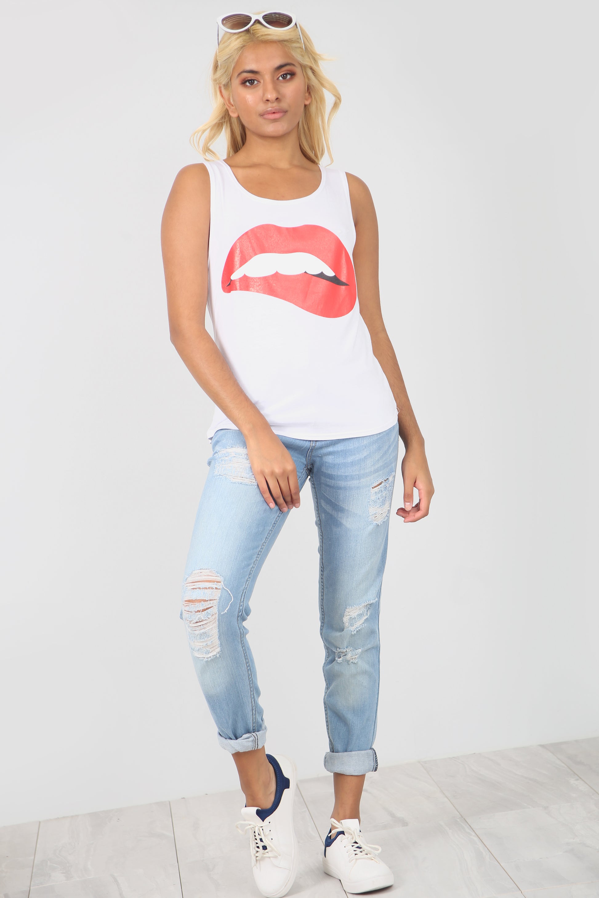 Lips Graphic Print Curved Hem Vest Top - bejealous-com