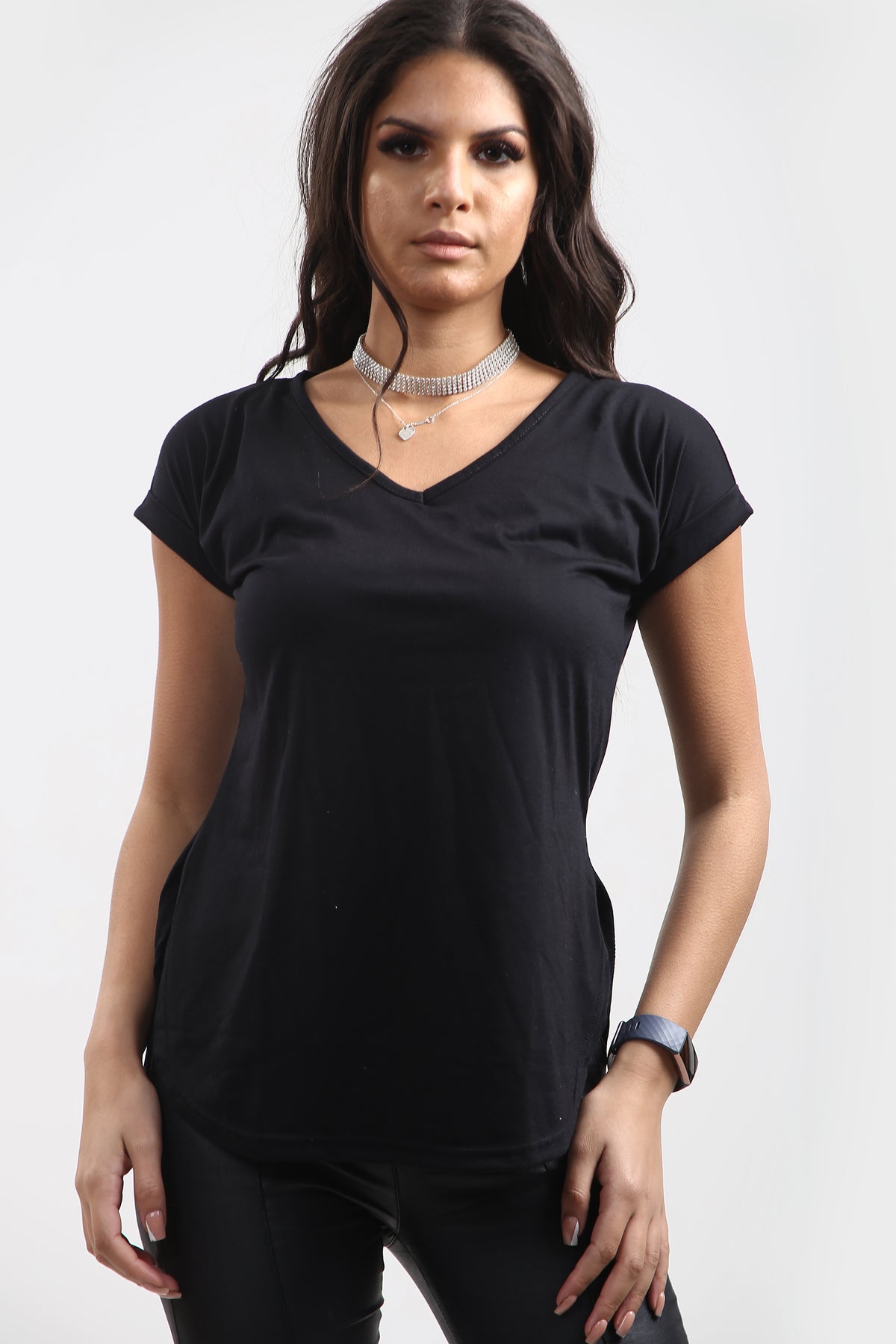 Isla Plain V Neck Curved Hem T Shirt