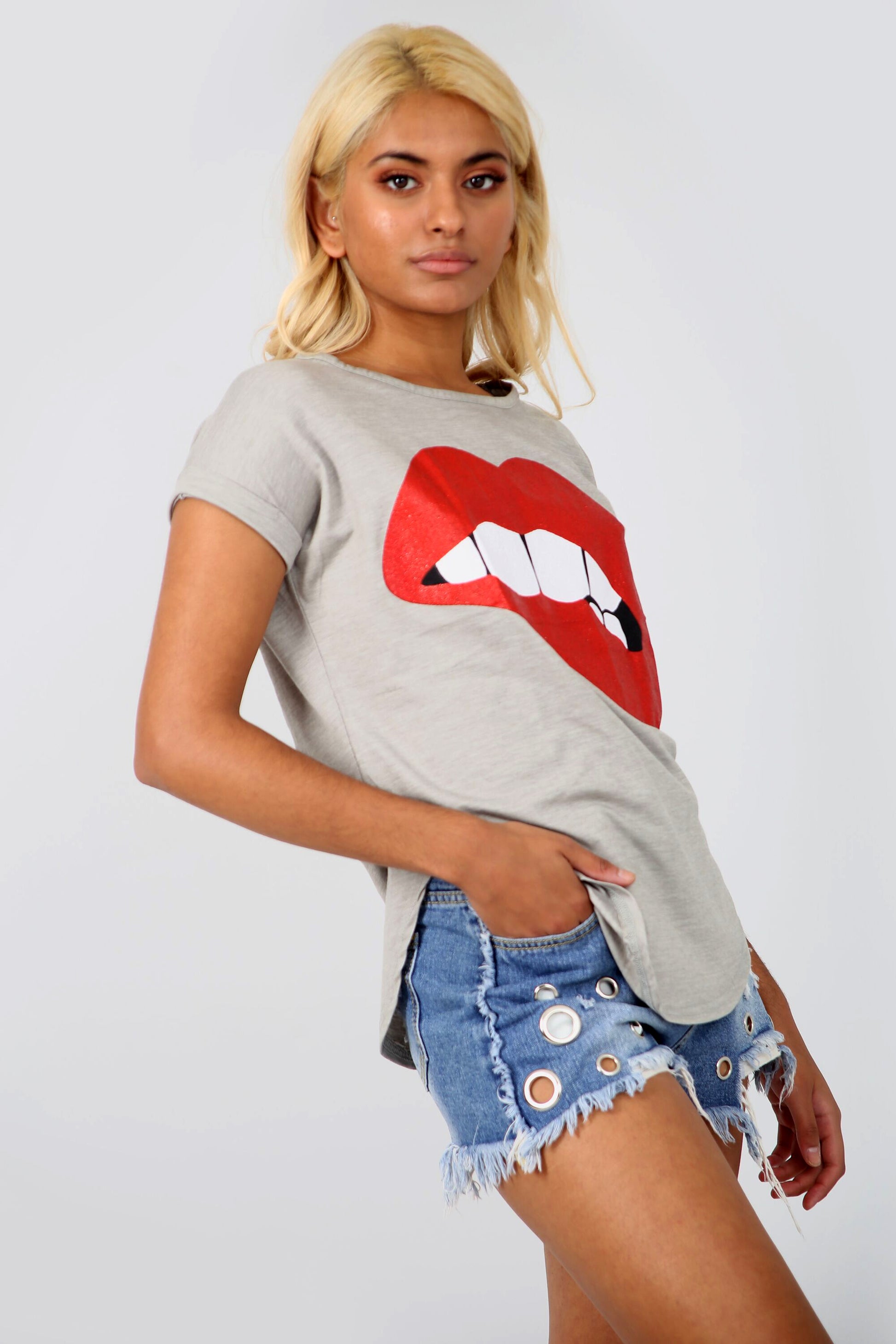 Graphic Print Turn Up Sleeve Baggy Tshirt - bejealous-com