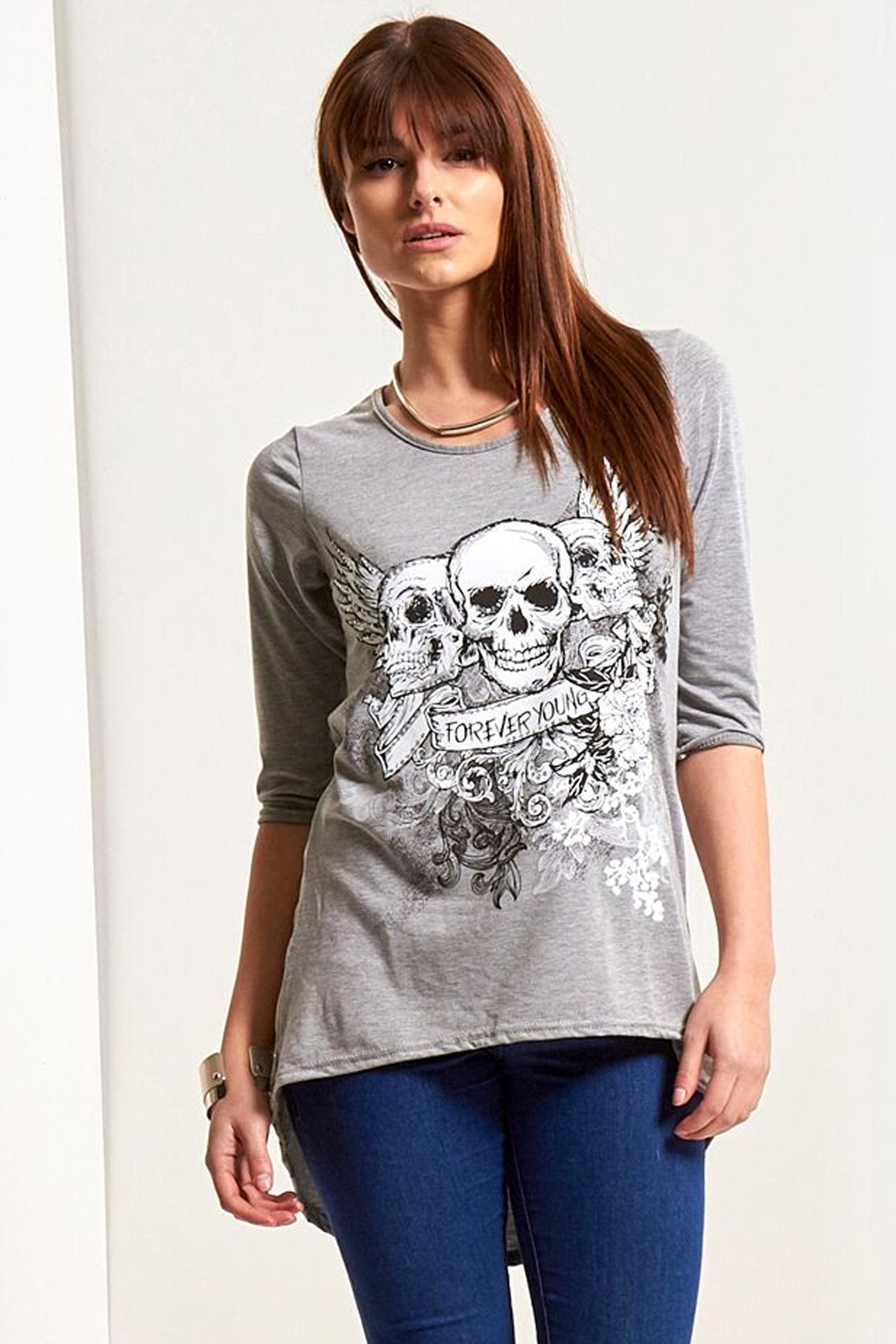 Cropped Sleeve Skull Print Curve Hem Tshirt - bejealous-com