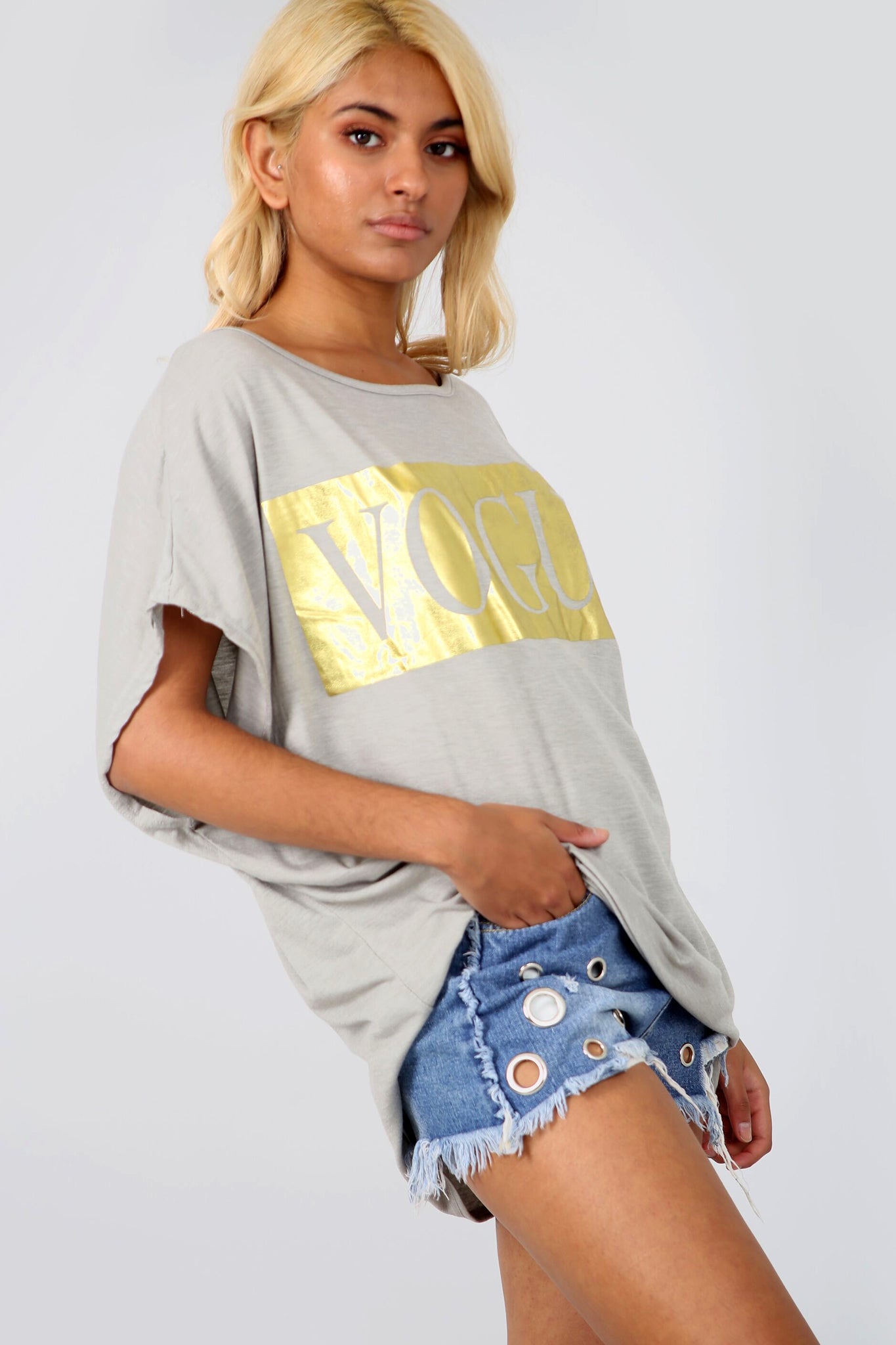 Oversize Vogue Metallic Slogan Print Grey Tshirt - bejealous-com