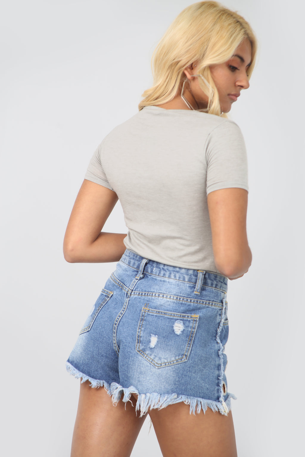 Short Sleeve Basic White Vneck Tshirt - bejealous-com