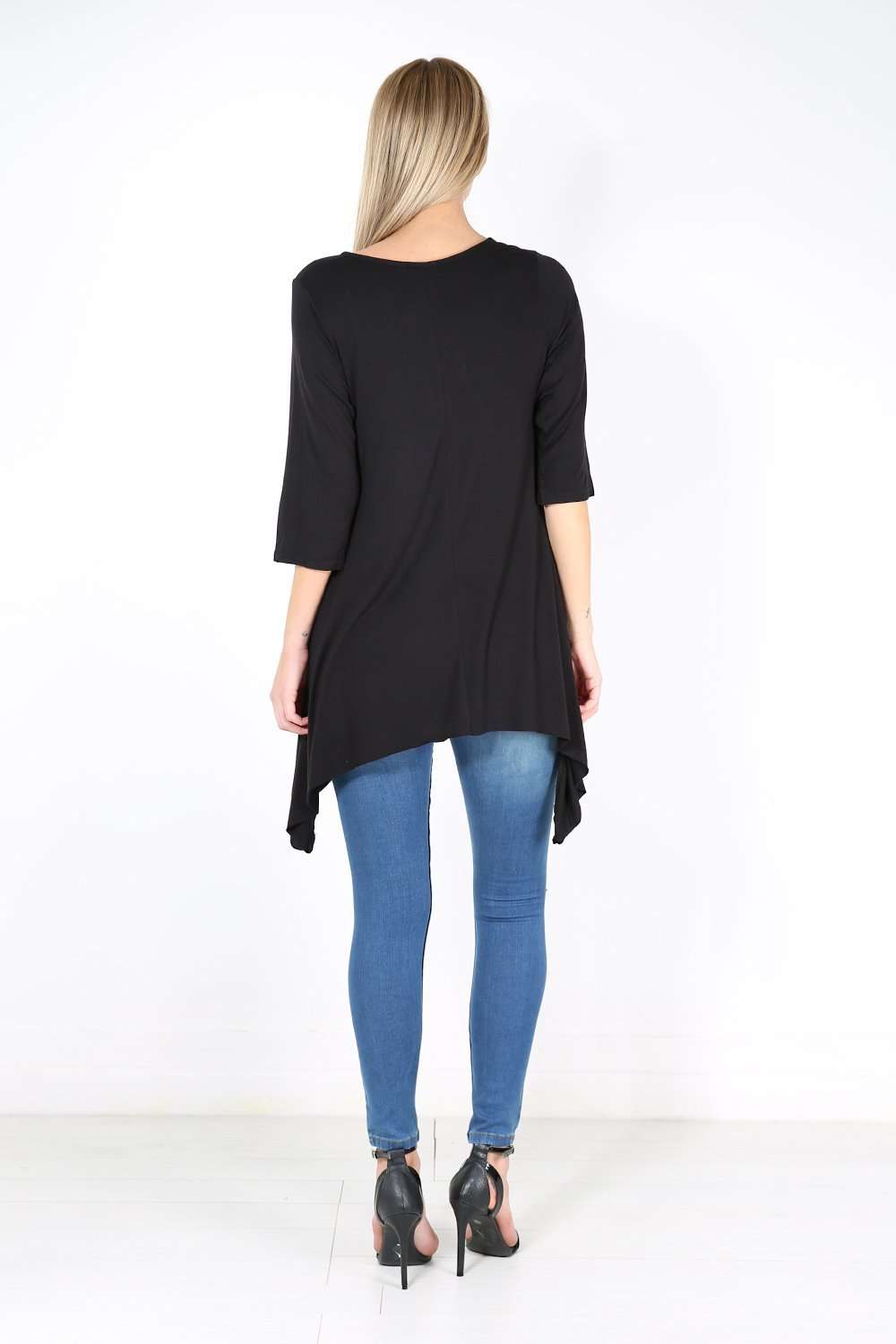 Carissa Diamante Skull Dipped Hem Top - bejealous-com