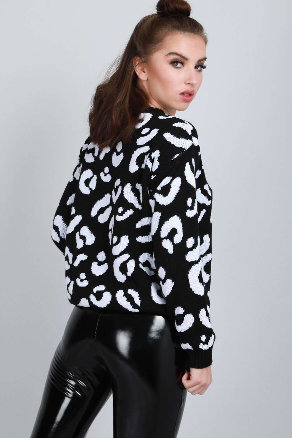 Carrie Monochrome Leopard Print Knitted Jumper - bejealous-com