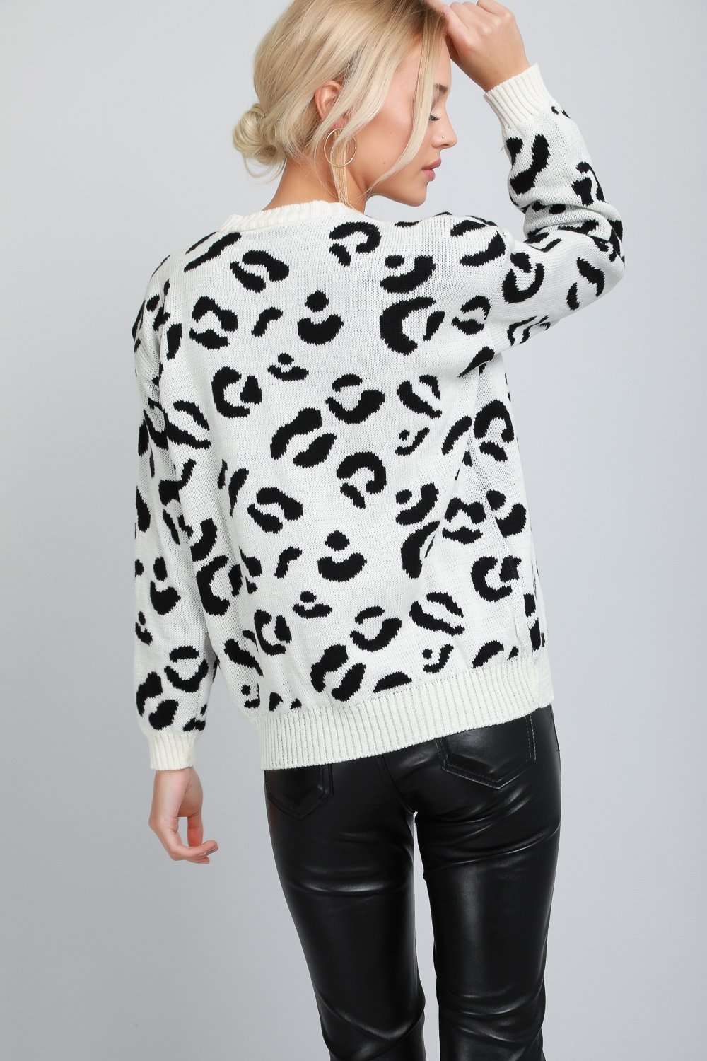 Carrie Monochrome Leopard Print Knitted Jumper - bejealous-com