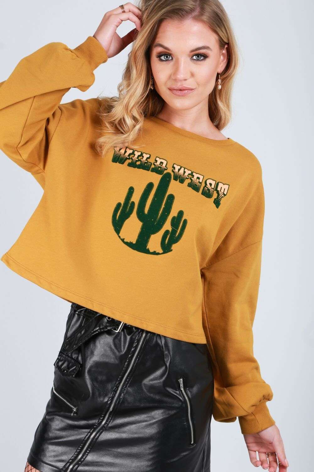 Ella Wild West Print Cropped Sweatshirt - bejealous-com