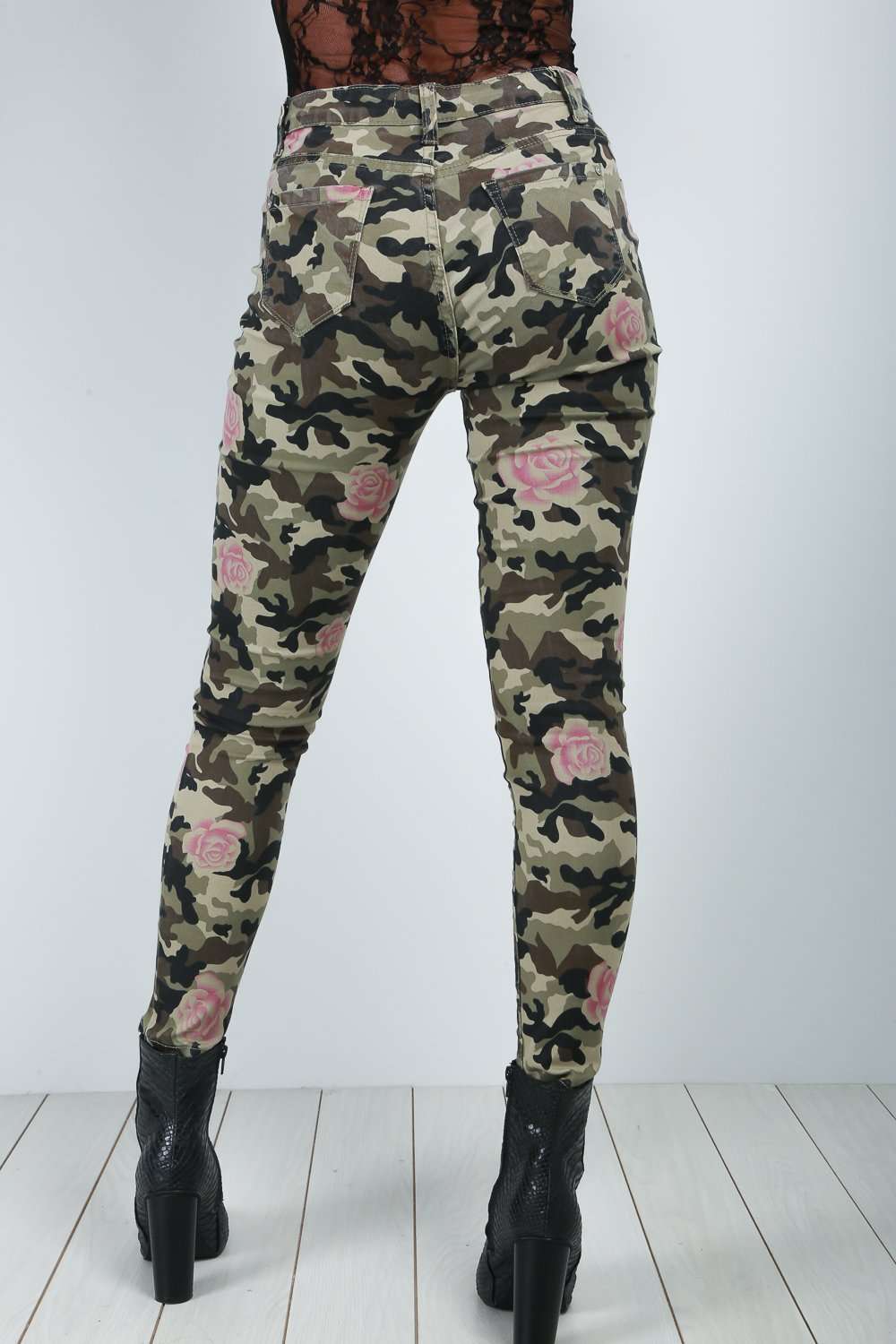 Esme Floral Camo Print Skinny Jeans - bejealous-com