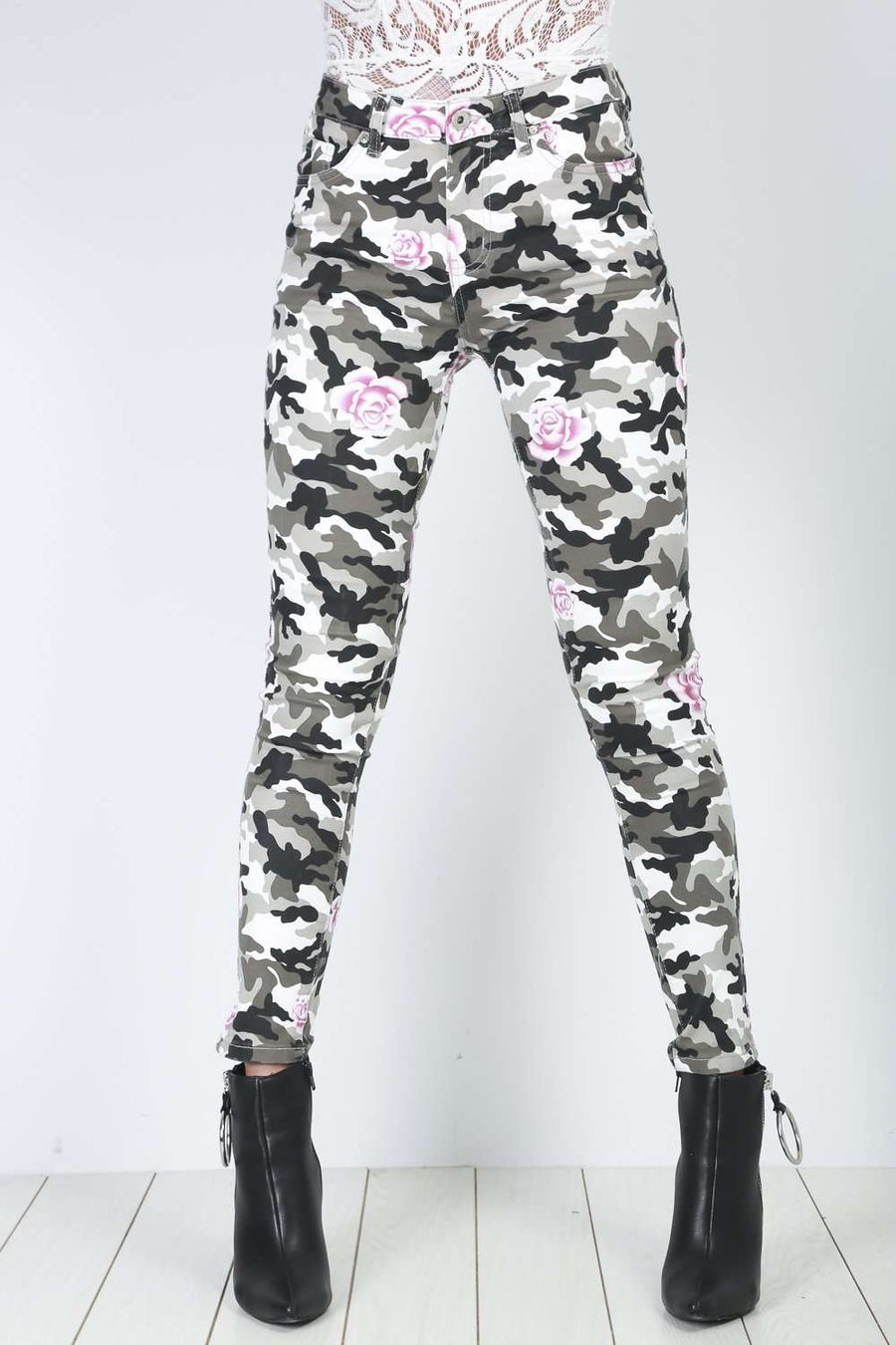 Esme Floral Camo Print Skinny Jeans - bejealous-com