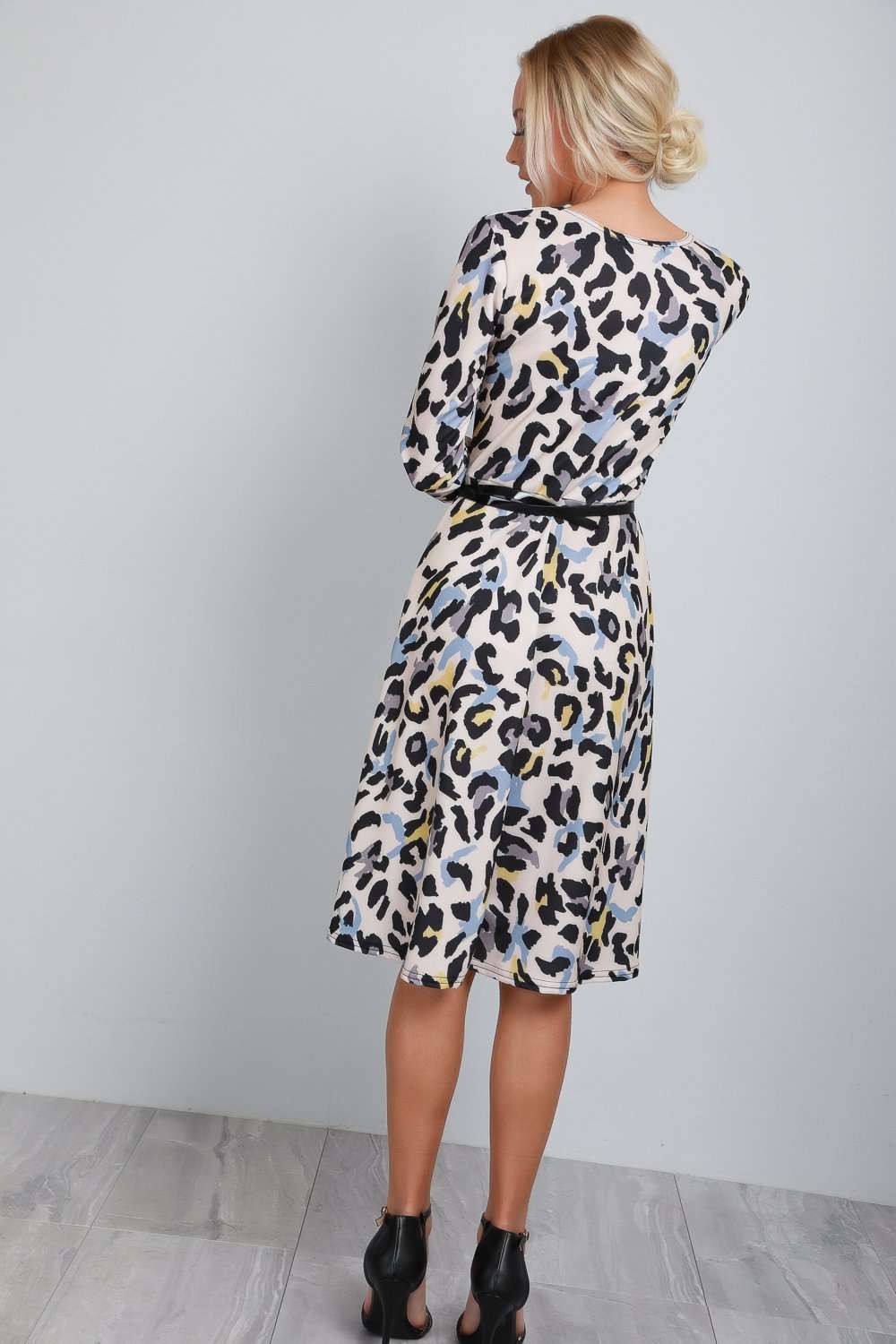 Keely Long Sleeve Leopard Print Midi Swing Dress - bejealous-com