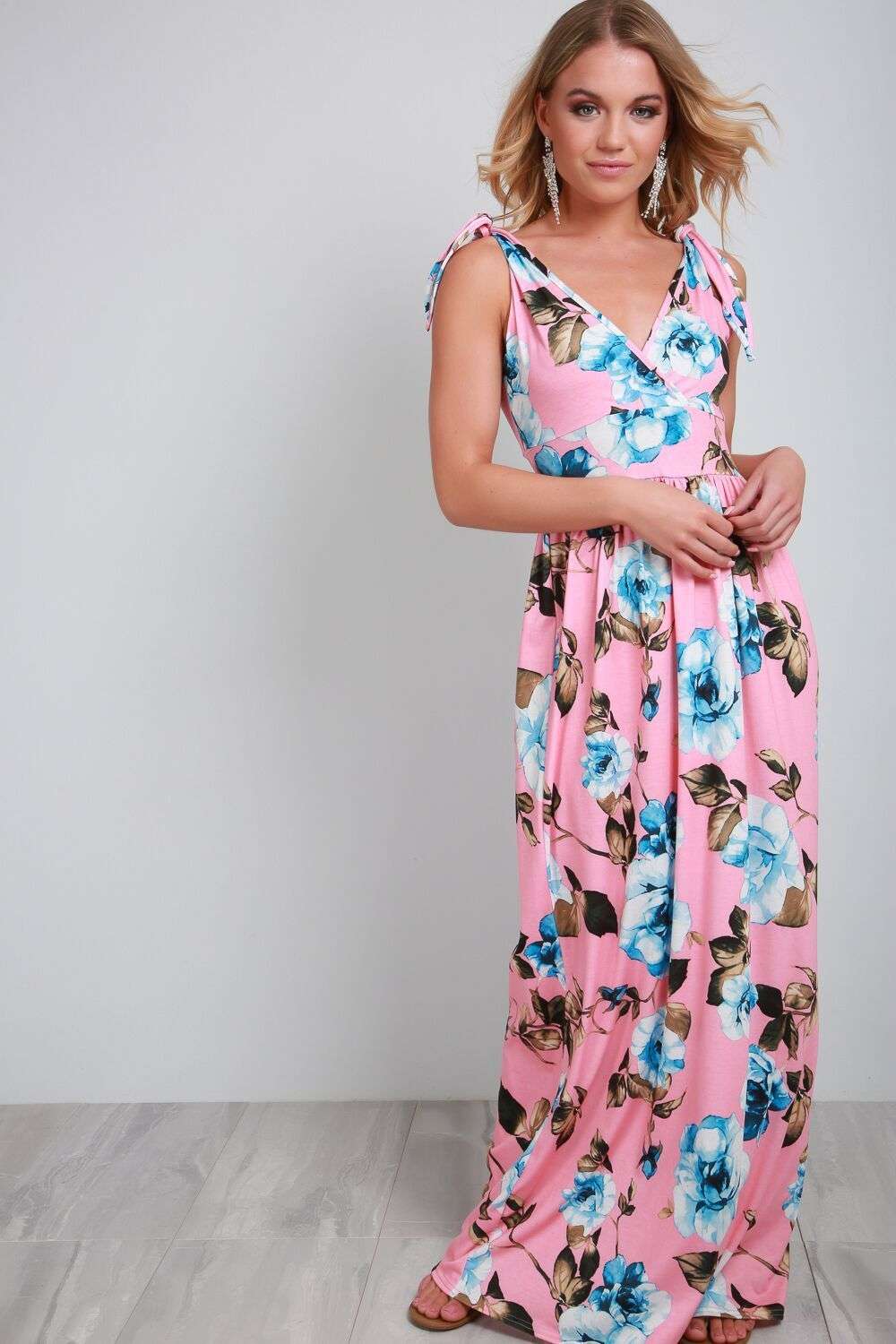 Robyn Plunge Neck Red Floral Maxi Dress - bejealous-com