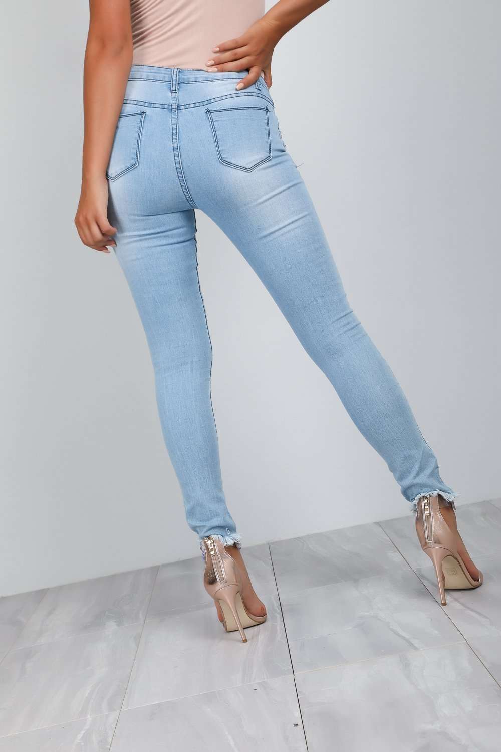 Zara Ripped Skinny Jeans - bejealous-com