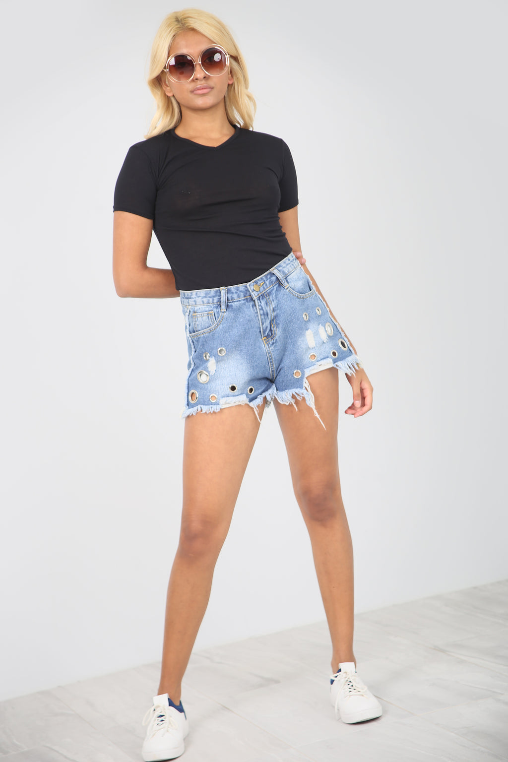 Short Sleeve Basic Black Vneck Tshirt - bejealous-com